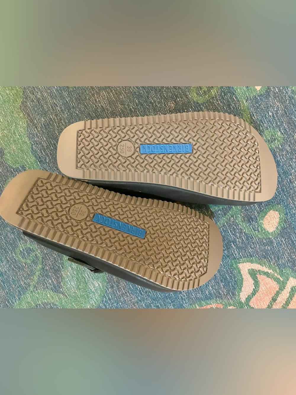 Birkenstock Super Grip Clogs
Never worn! - Picture 5 of 7